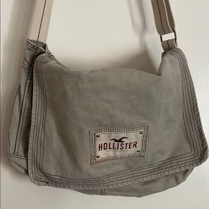 Hollister crossbody bag